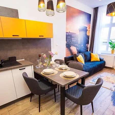 Bernat Homes Апартаменты