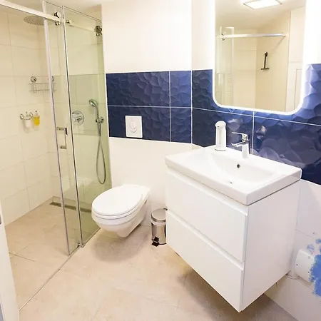 شقة Bernat Homes *